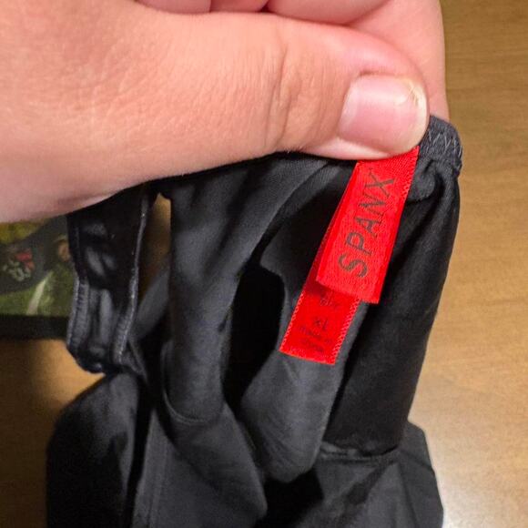 Spanx shapewear tank top xl | Plus Size | Dance | Prom | B4 - Picture 4 of 4